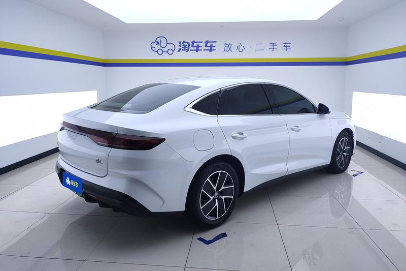 BYD Qin L, 2025 — фото 3 из 12
