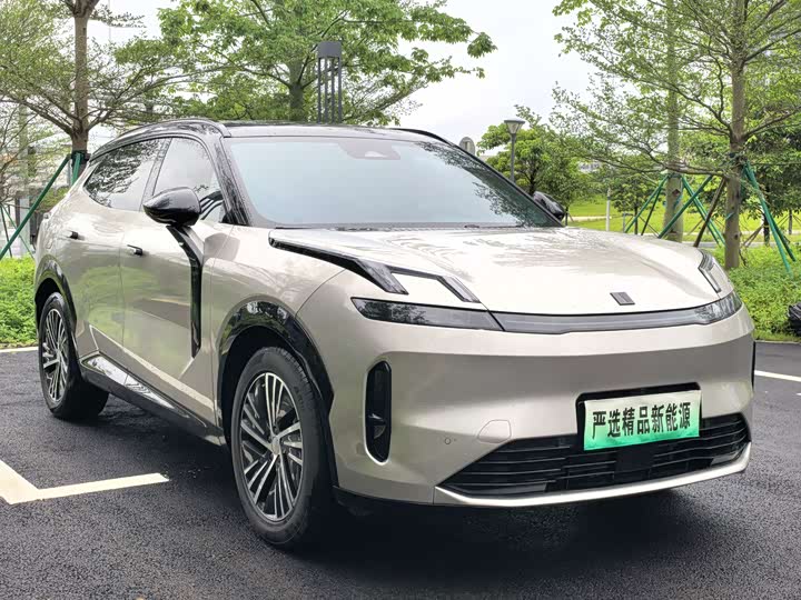 Lynk & Co 08 EM-P Hybrid, 2023 — фото 3 из 9