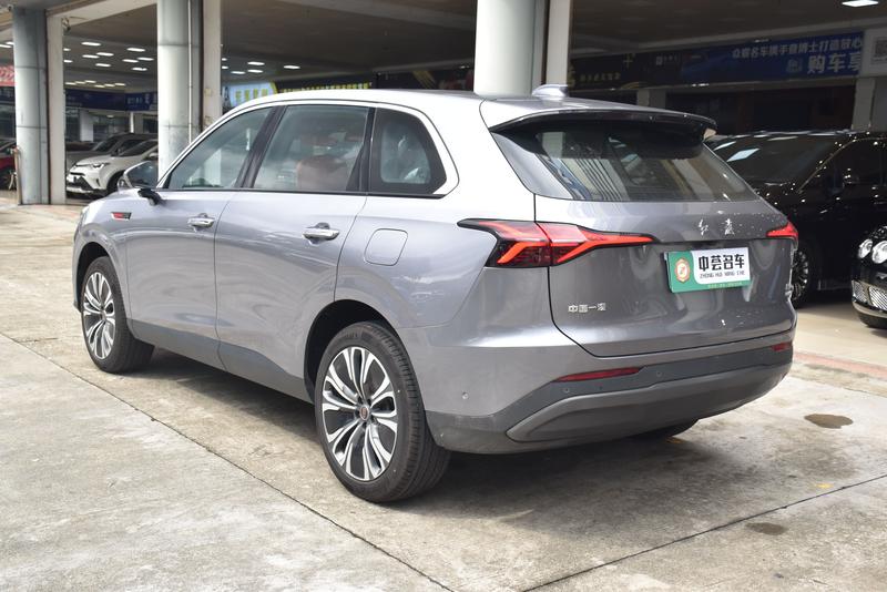 Hongqi HS6 Hybrid, 2025 — фото 5 из 12