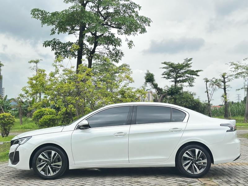 Peugeot 408, 2024 — фото 4 из 11