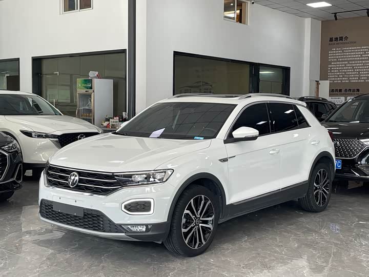 Volkswagen T-Roc, 2021 — купить в Туле под ключ