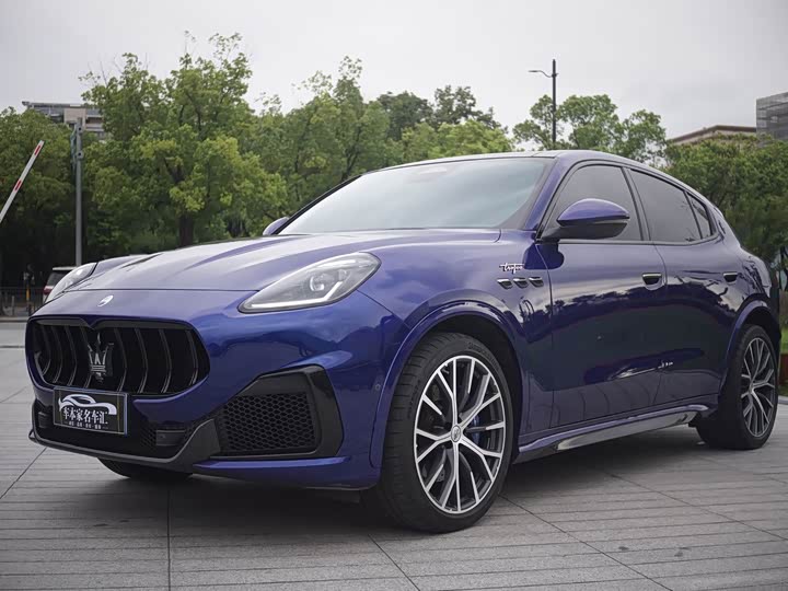 Maserati Grecale, 2023 — фото 2 из 9