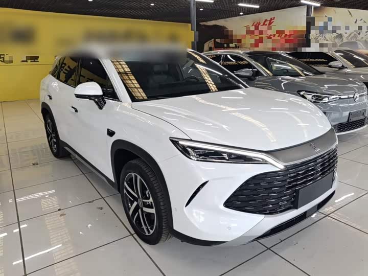BYD Song L DM-i Hybrid, 2025 — фото 4 из 9