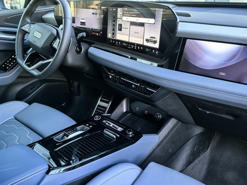 Audi Q6L e-tron, 2025 — фото 8 из 12