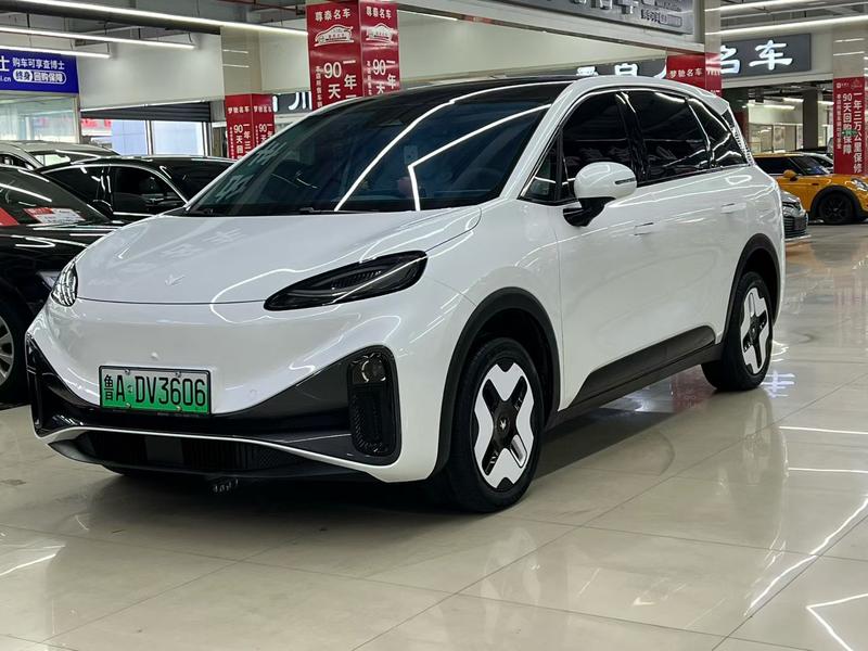 BAIC Arcfox Kaola S, 2024 — купить в Санкт-Петербурге под ключ