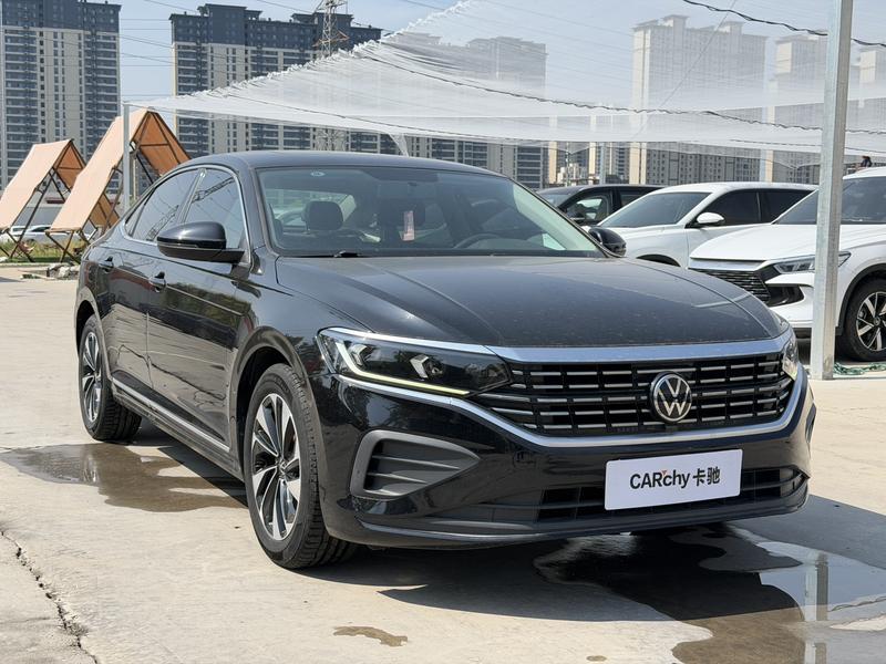 Volkswagen Passat, 2024 — фото 3 из 12