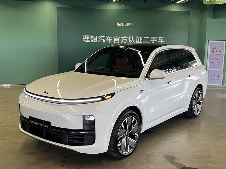 LiXiang L8, 2025 — купить в Тольятти под ключ