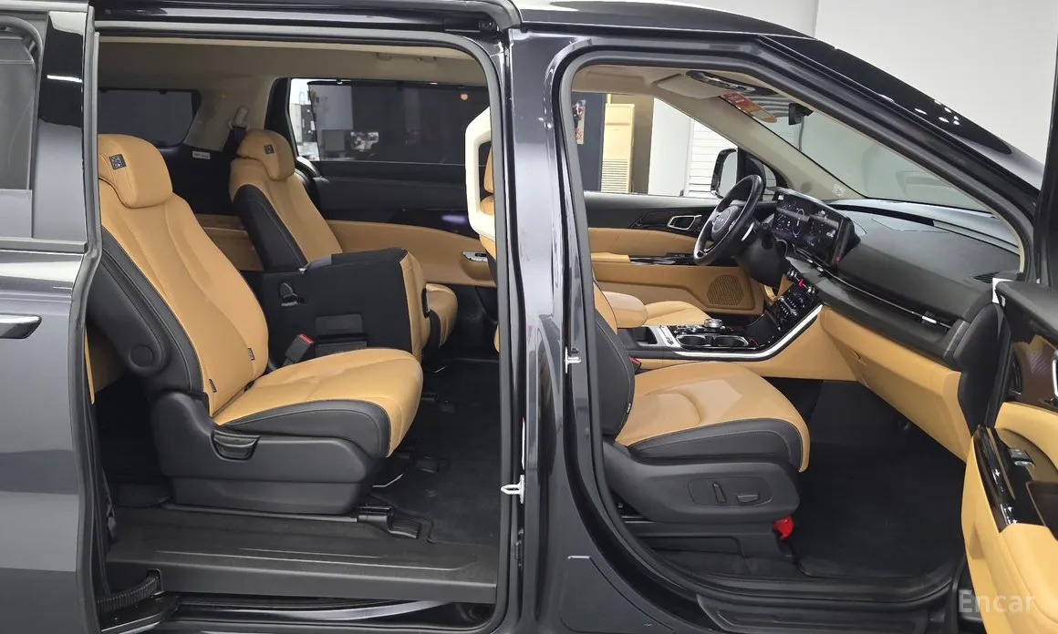 Kia Carnival, 2022 — фото 11 из 12