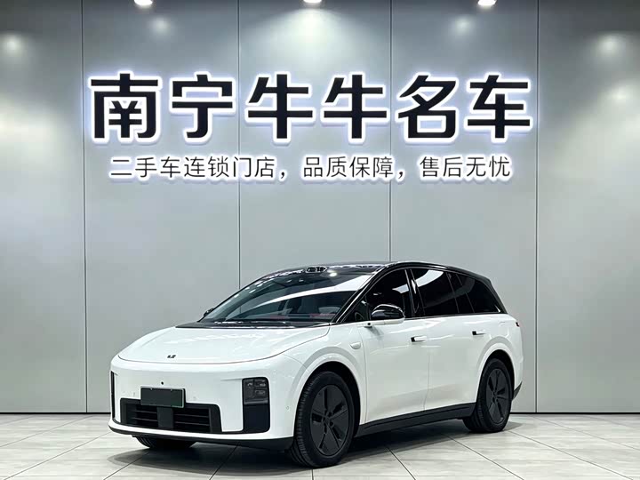 LiXiang i8, 2025 — купить в Белгороде под ключ