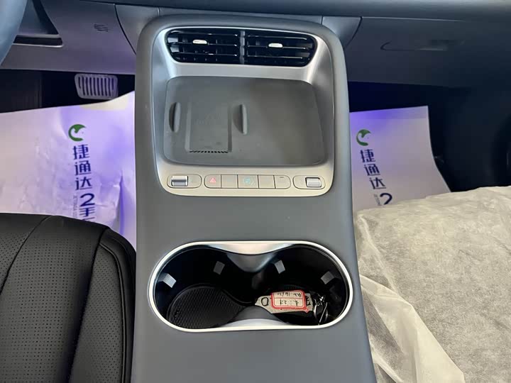 BYD Sea Lion 06 Hybrid/EV, 2026 — фото 6 из 9
