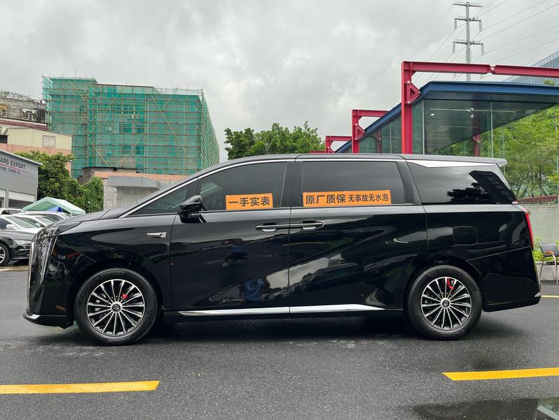 GAC Trumpchi M8 Hybrid, 2026 — фото 4 из 12
