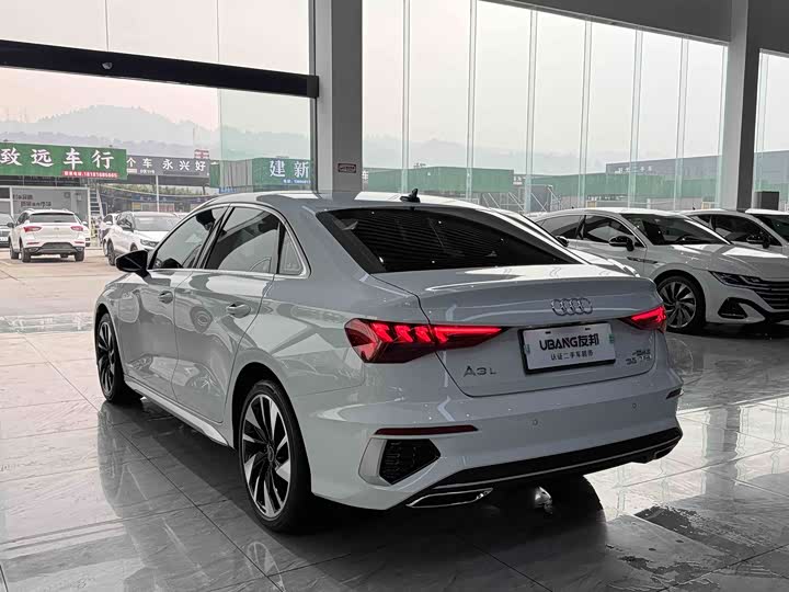 Audi A3, 2023 — фото 6 из 9