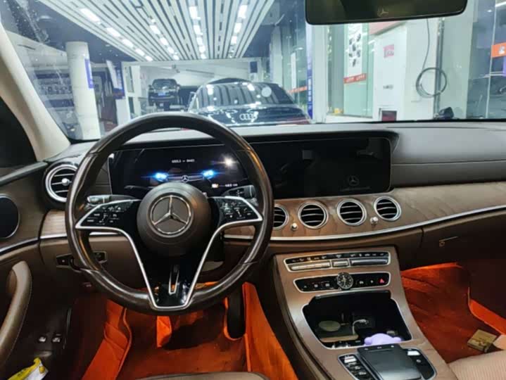 Mercedes-Benz E-Class Hybrid, 2022 — фото 2 из 7