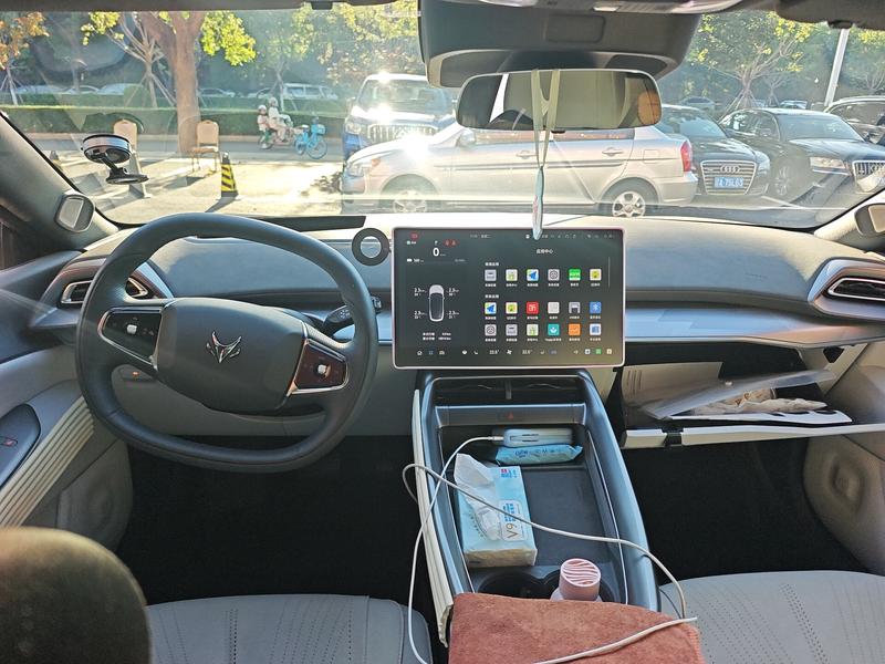 BAIC Arcfox Alpha S5, 2025 — фото 5 из 12