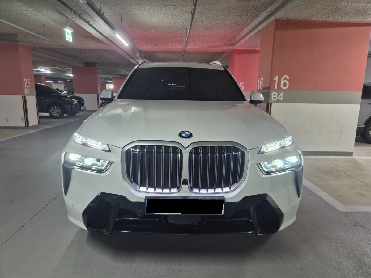 BMW X7, 2025 — купить в Тольятти под ключ