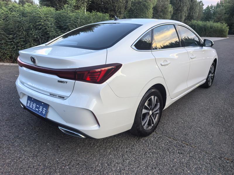 Changan Eado Plus, 2022 — фото 6 из 10