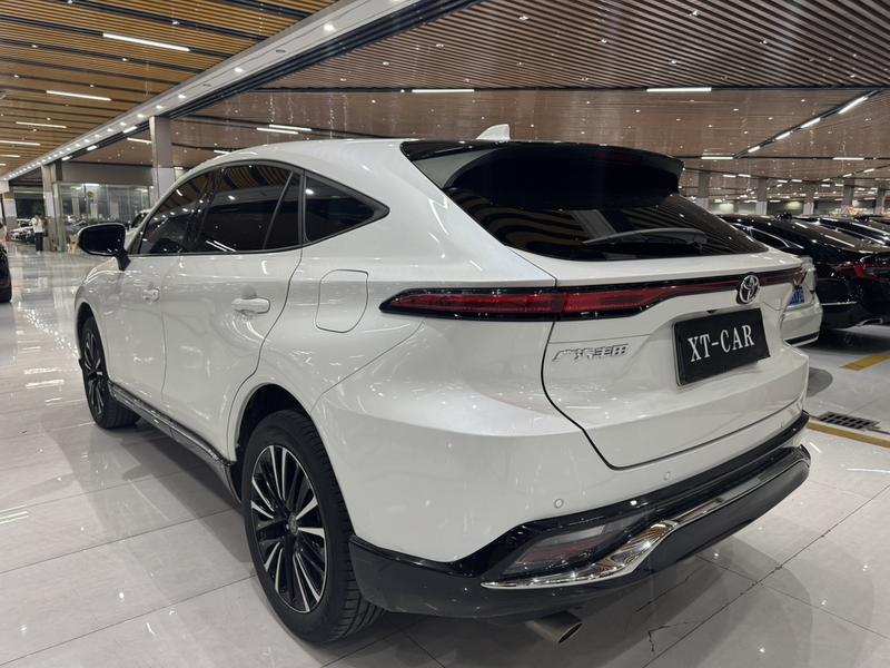 Toyota Venza, 2022 — фото 4 из 12