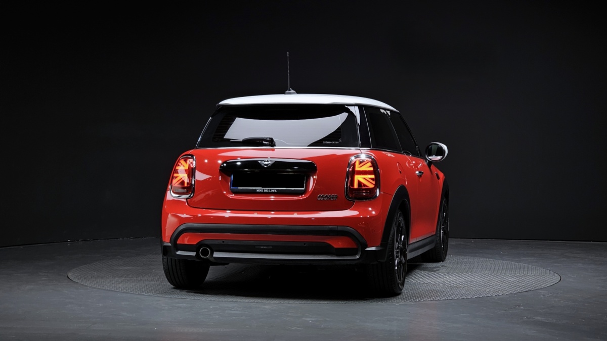 Mini Cooper, 2023 — фото 4 из 12