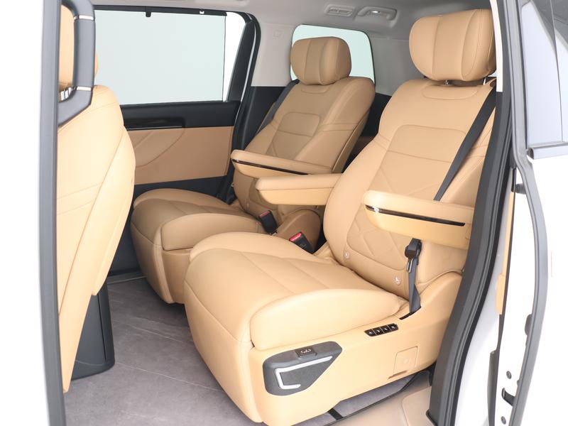 GAC Trumpchi E8, 2024 — фото 12 из 12