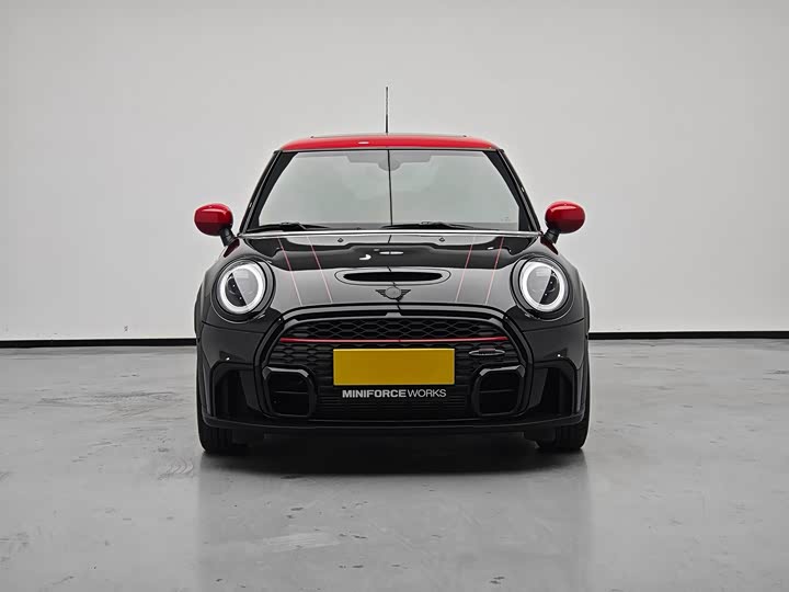 Mini Mini JCW, 2022 — фото 6 из 9