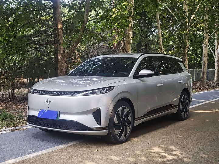 Dongfeng Yipai eπ 008, 2024 — купить в Уфе под ключ