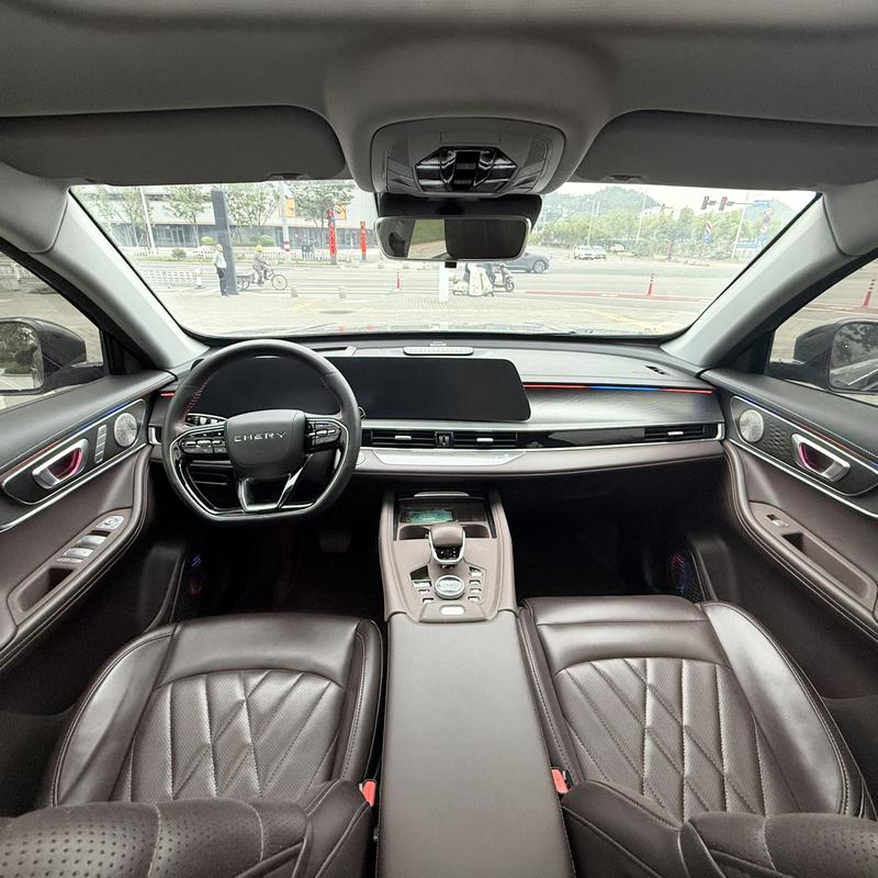 Chery Tiggo 8 Pro, 2023 — фото 10 из 12