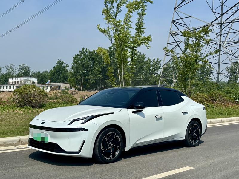 Lynk & Co 07 EM-P Hybrid, 2024 — купить в Самаре под ключ