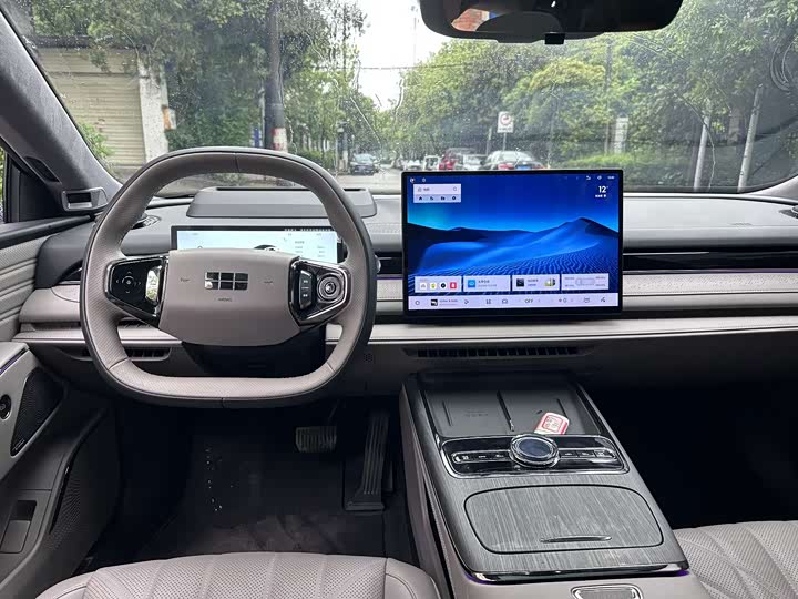 Geely Galaxy Starshine 8 EM-i, 2025 — фото 5 из 9