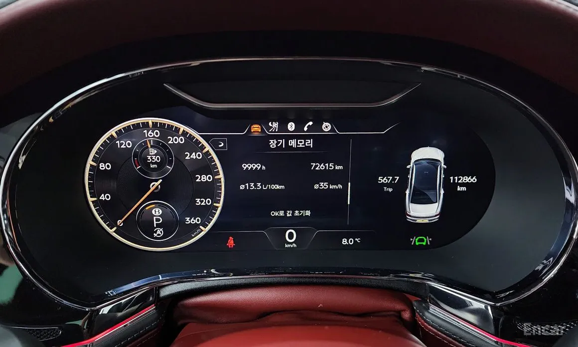 Bentley Flying Spur, 2022 — фото 8 из 12