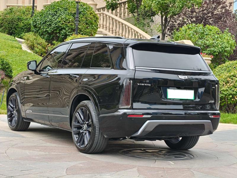 Cadillac Vistiq, 2026 — фото 4 из 12