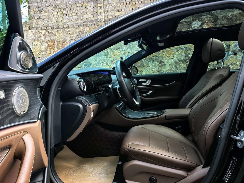 Mercedes-Benz E-Class, 2023 — фото 9 из 11