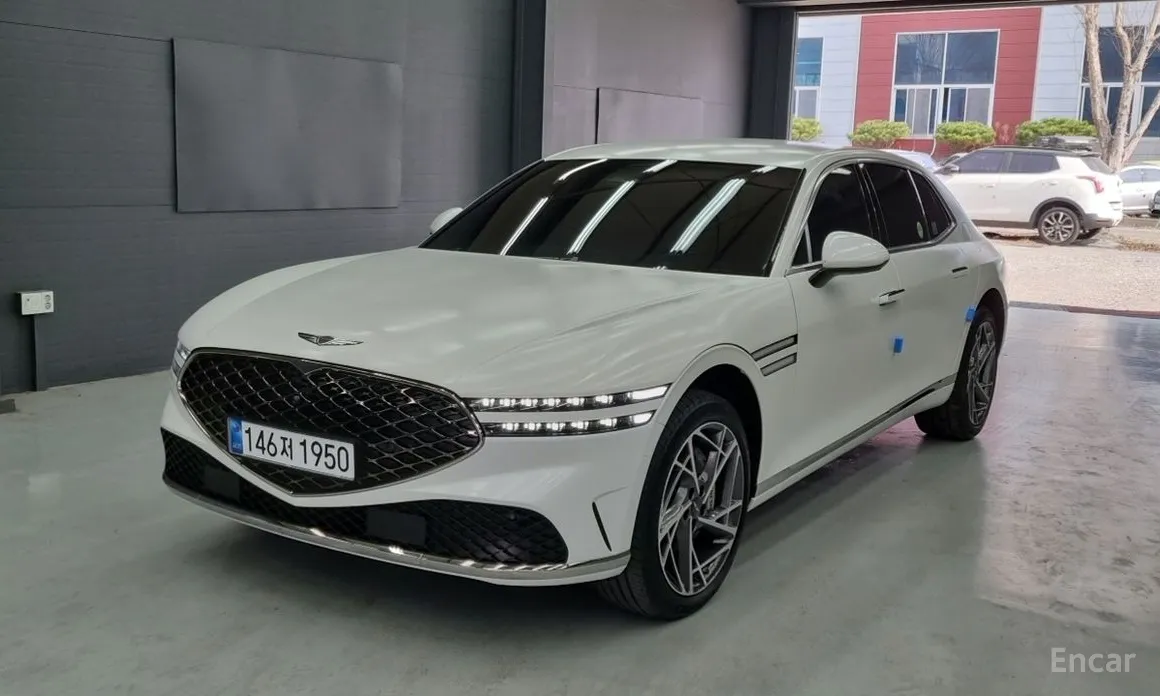 Genesis G90, 2023 — купить в Костроме под ключ
