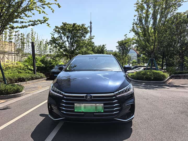 BYD Song Max Hybrid, 2022 — фото 2 из 9