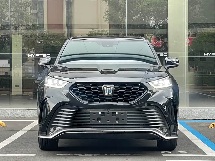 Toyota Crown Kluger, 2021 — купить в Калуге под ключ