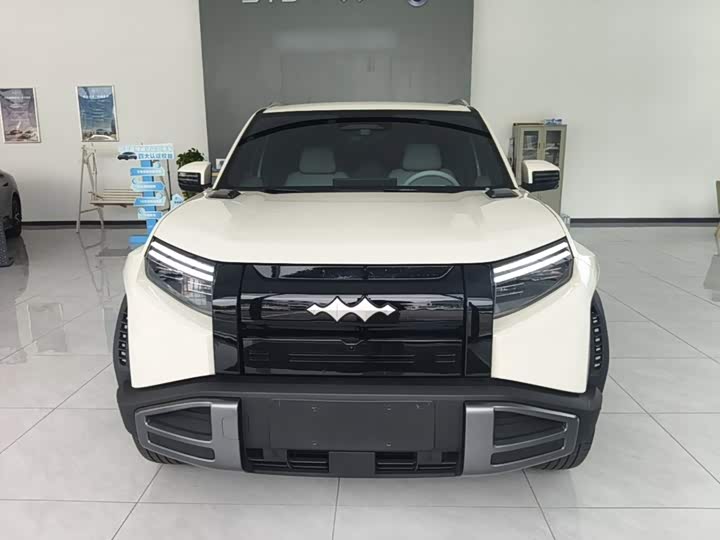 BYD FangChengBao Titanium 3 (Tai 3), 2025 — фото 3 из 9