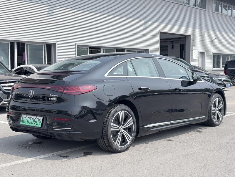 Mercedes-Benz EQE, 2025 — фото 6 из 12