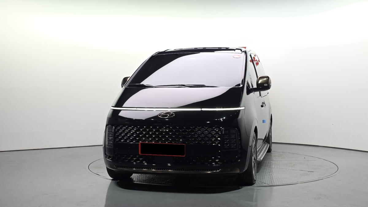 Hyundai Staria, 2025 — фото 3 из 12