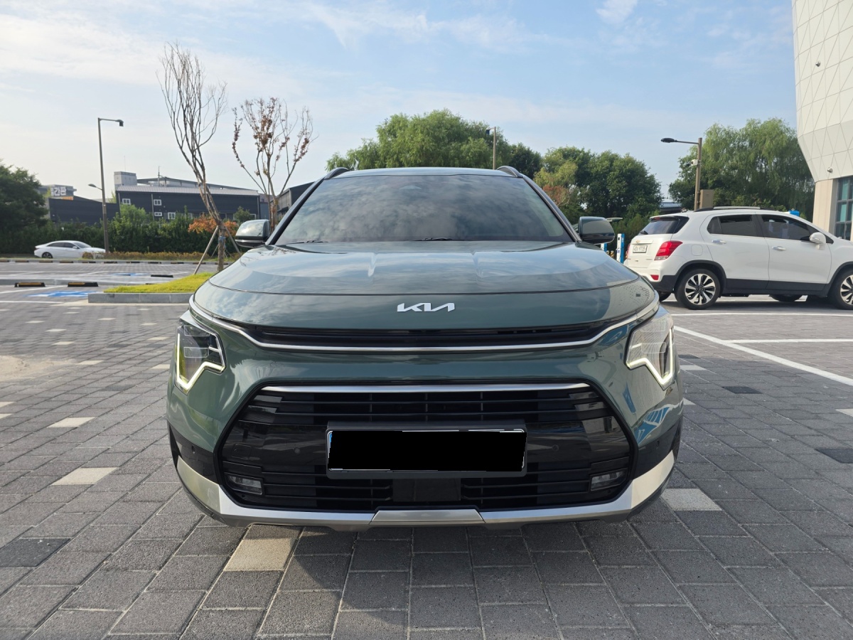 Kia Niro, 2022 — фото 2 из 12
