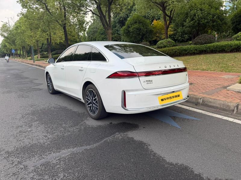 Roewe M7 DMH, 2025 — фото 4 из 11