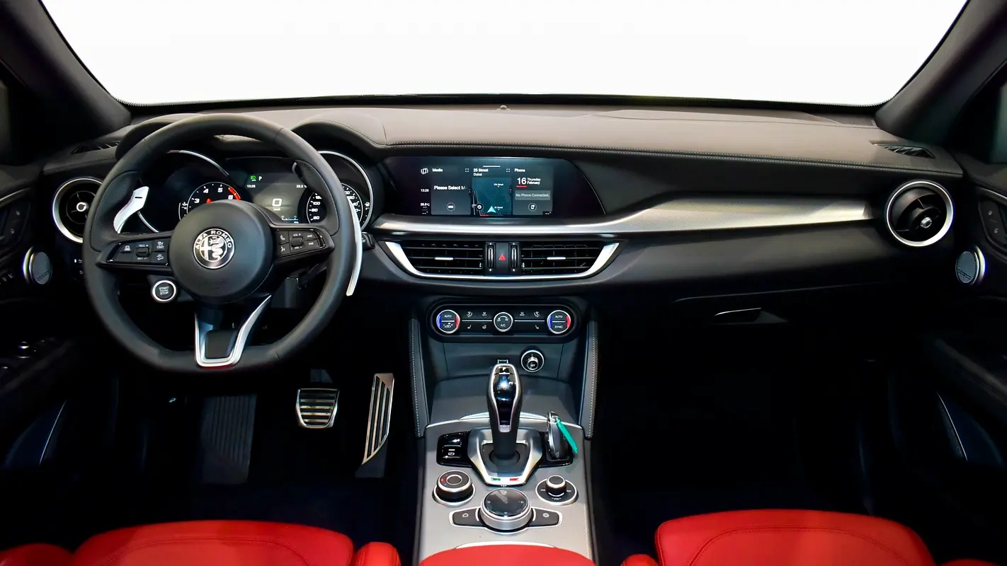 Alfa Romeo Stelvio, 2022 — фото 9 из 10