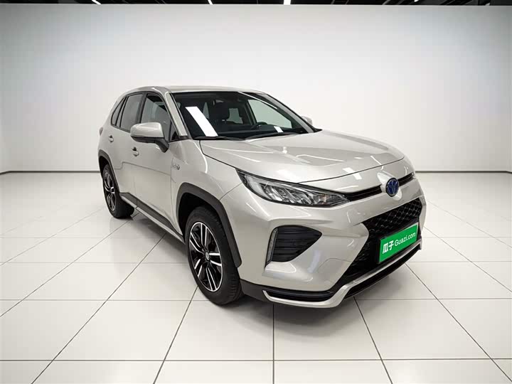 Toyota Wildlander Hybrid, 2022 — фото 4 из 9