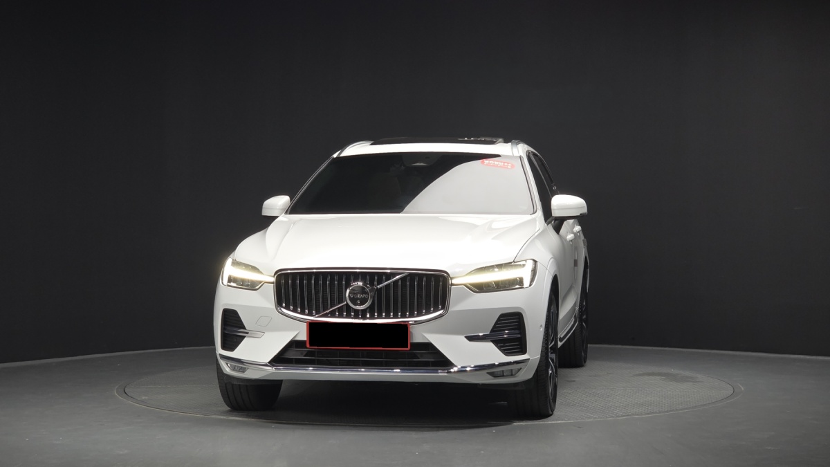 Volvo XC60, 2024 — фото 3 из 12