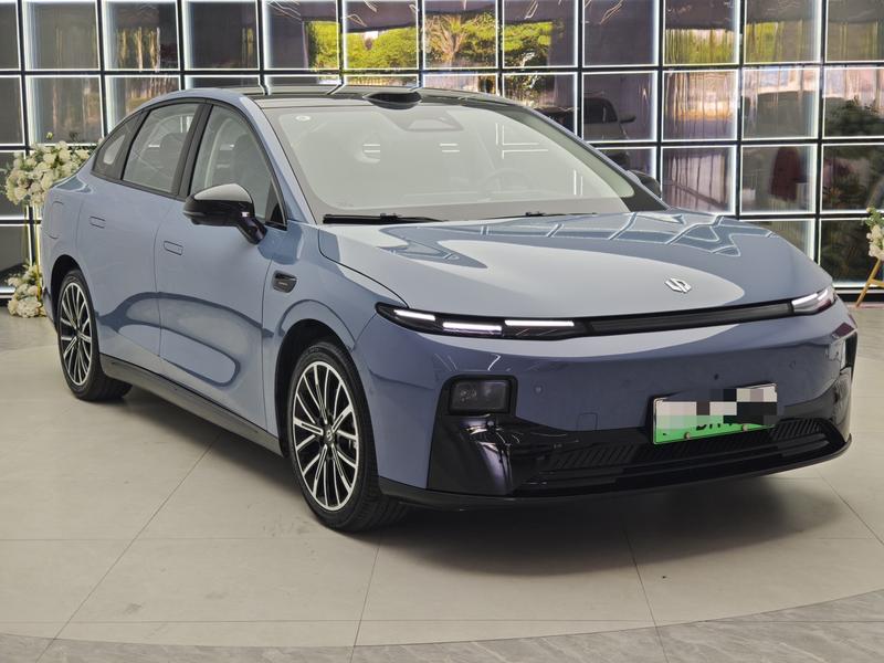 Leapmotor B01, 2025 — фото 3 из 11