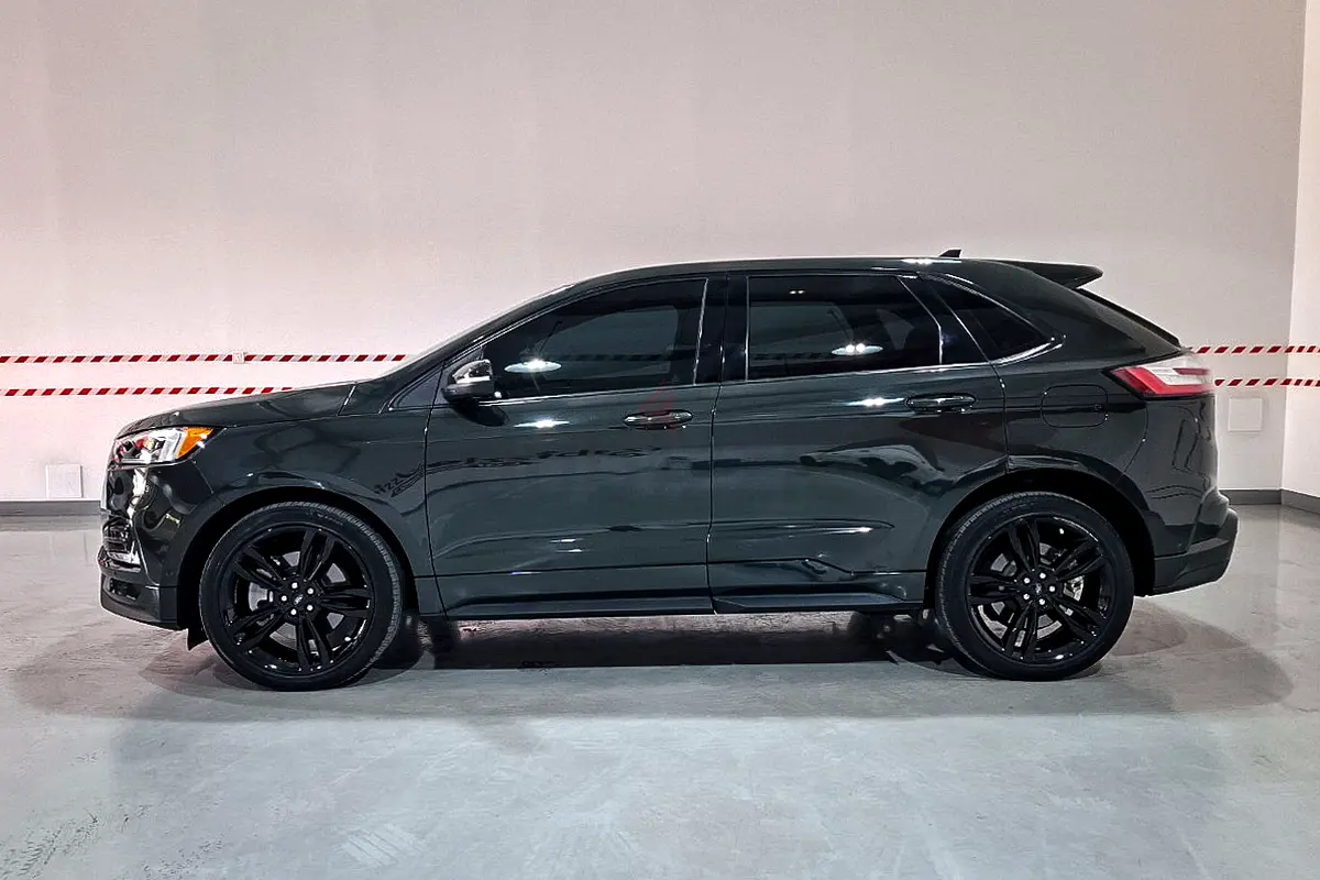 Ford Edge, 2023 — фото 5 из 10