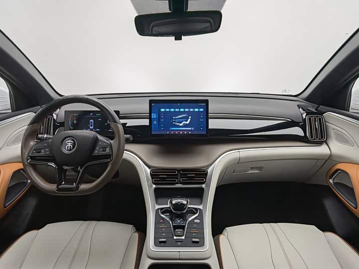BYD Song Pro Hybrid, 2022 — фото 5 из 9