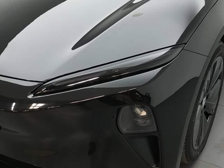 Nio ET5T, 2023 — фото 7 из 9