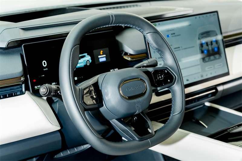 Lynk & Co 08 EM-P Hybrid, 2025 — фото 10 из 12