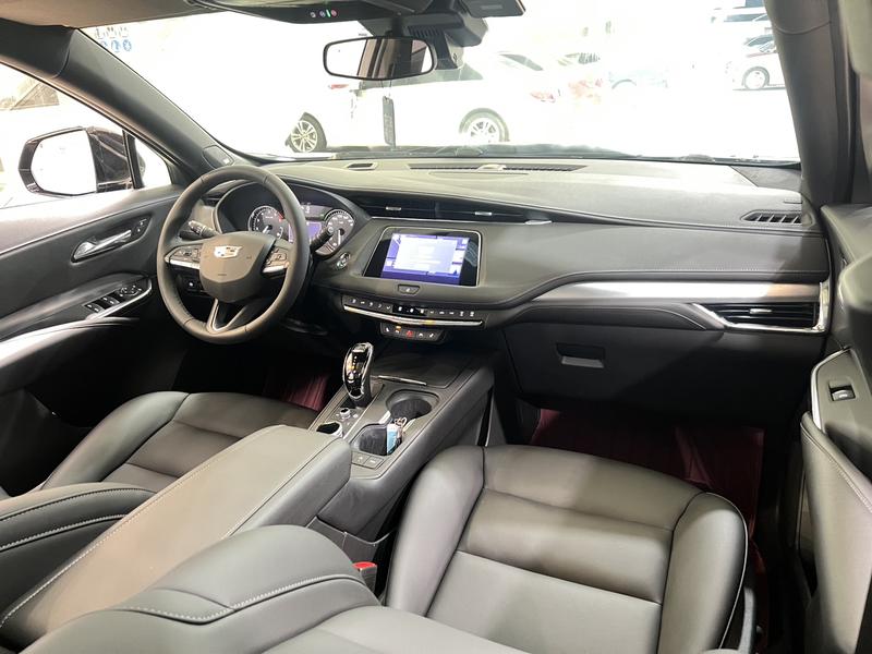 Cadillac XT4, 2022 — фото 6 из 10