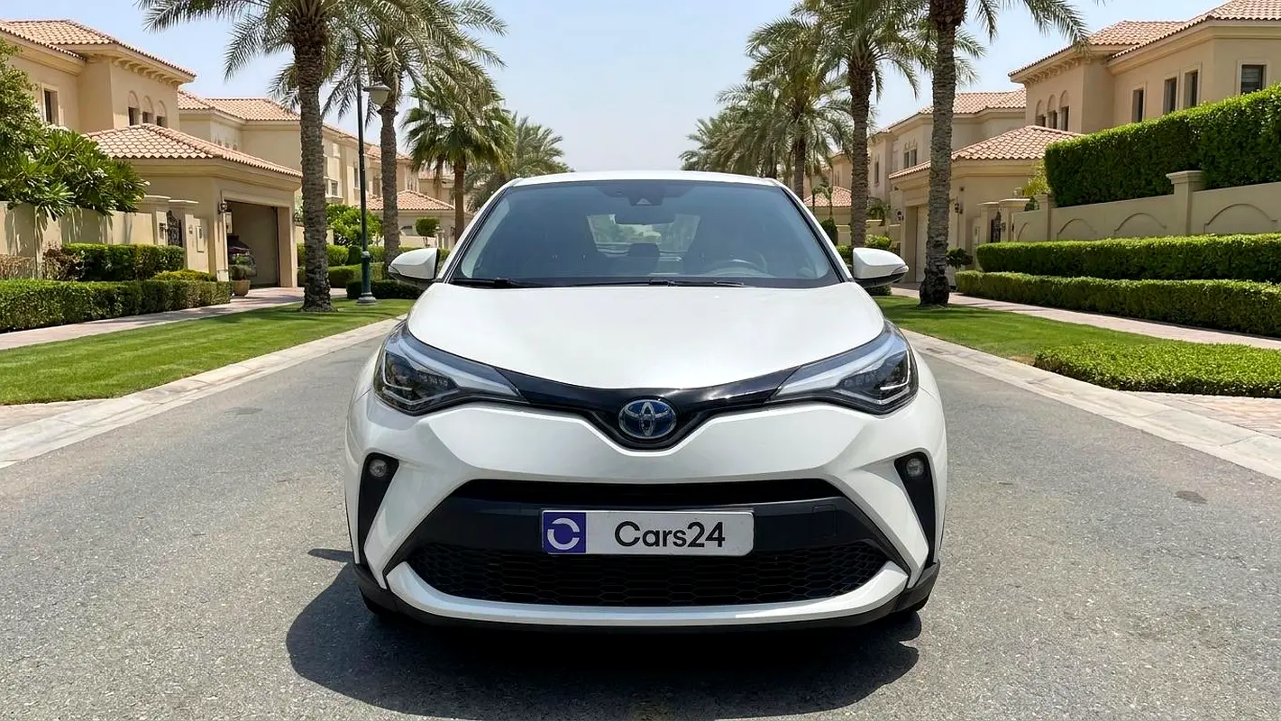 Toyota C-HR, 2023 — фото 2 из 10