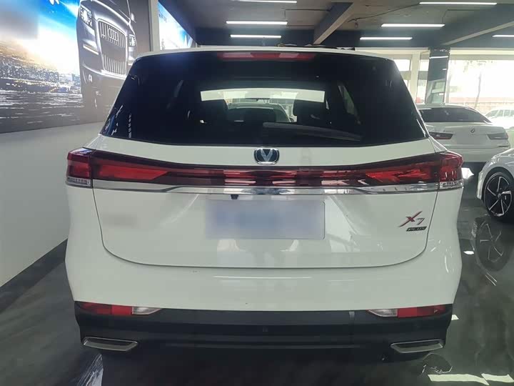 Changan X7 Plus, 2023 — фото 6 из 12
